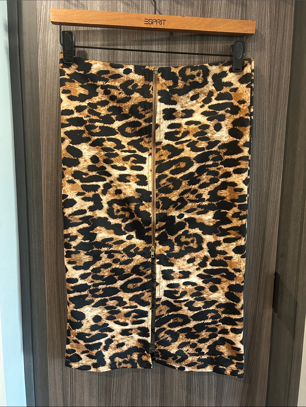 Leopard Print Midi Skirt with Center Zip